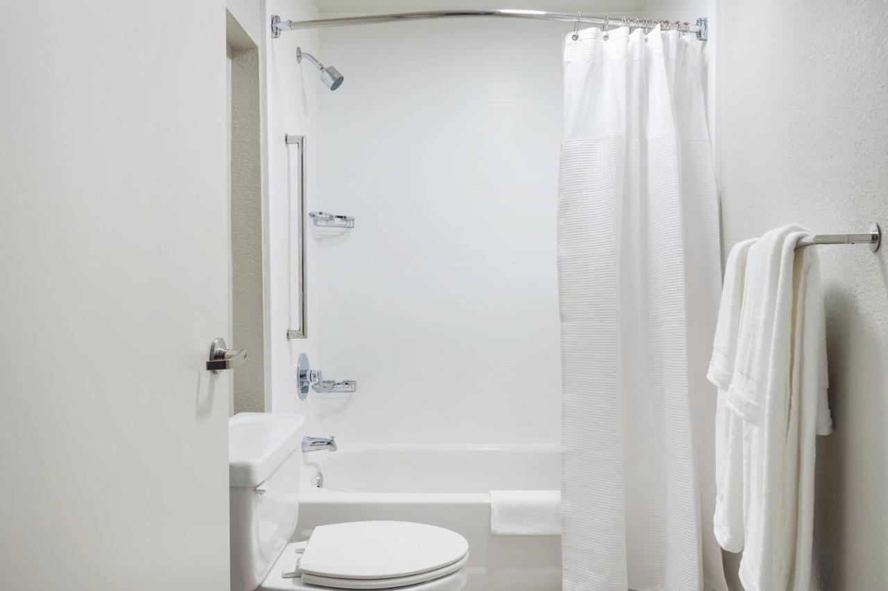 Springhill Suites Tempe At Arizona Mills Mall Экстерьер фото