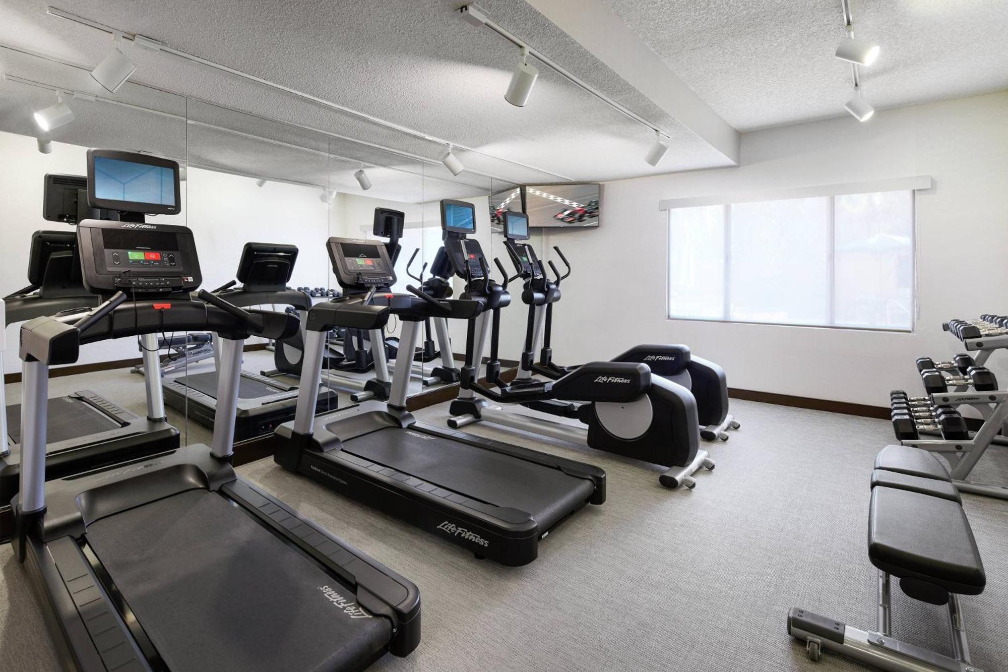 Springhill Suites Tempe At Arizona Mills Mall Экстерьер фото